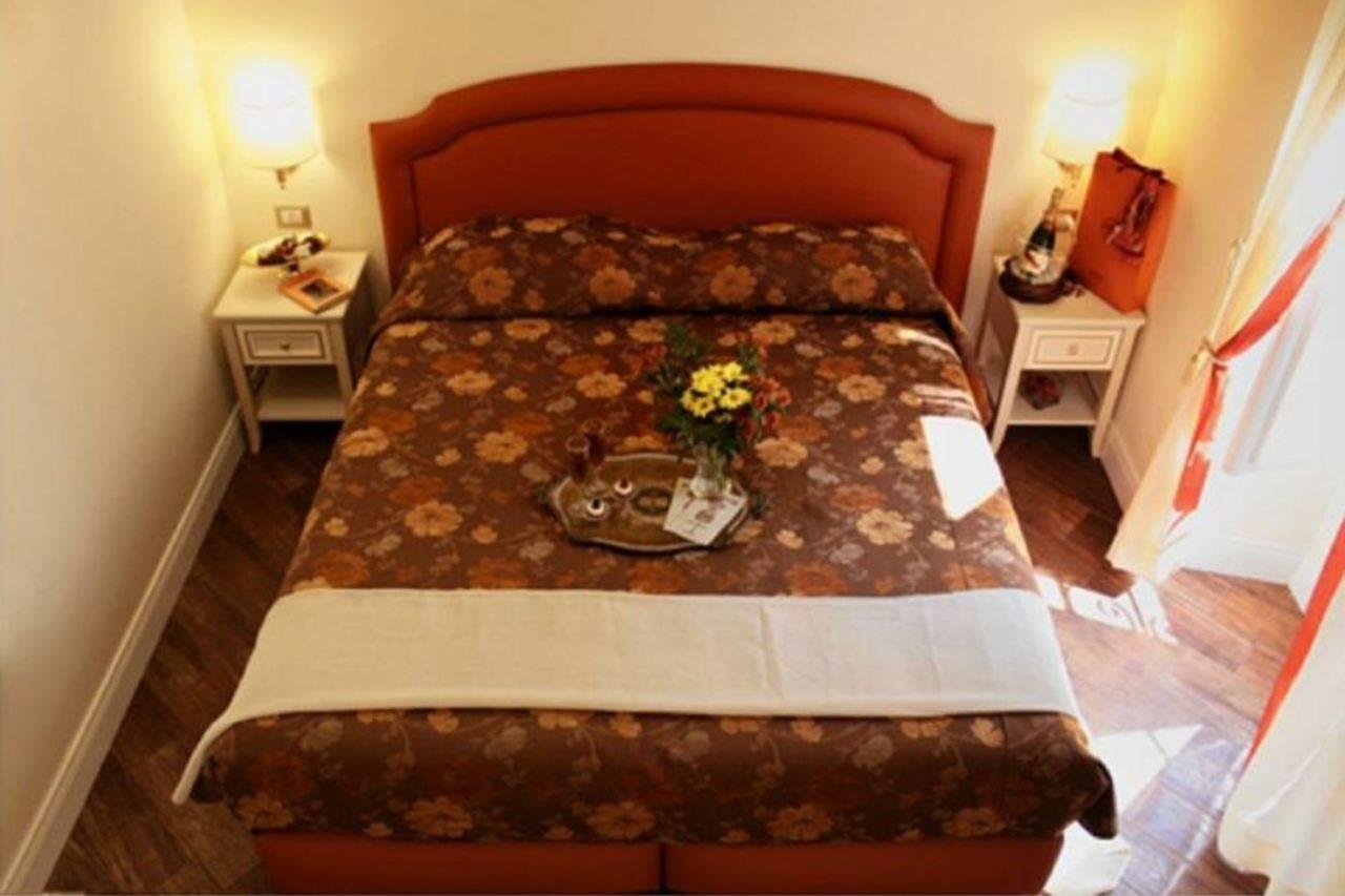 Locanda Colosseo Rome Buitenkant foto